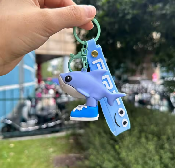 Tralalero Tralala Animals Keychains Anime Tung Tung Sahur Brainrot Car Keys Ring Action Figures Toy Keychains Bags Pendant